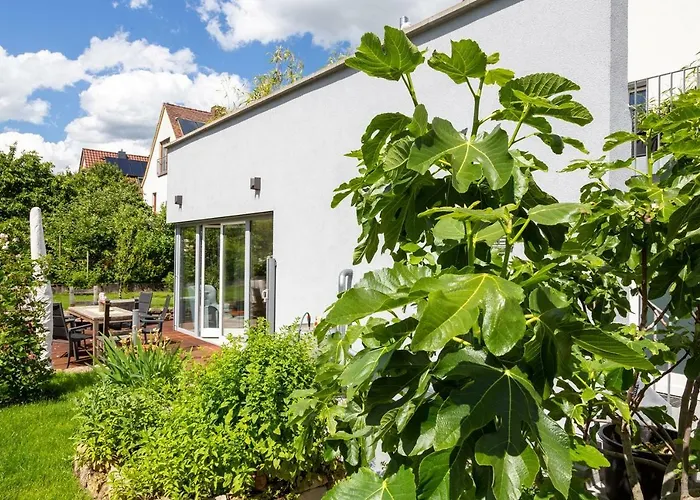 Im Paradiesgarten Apartment *